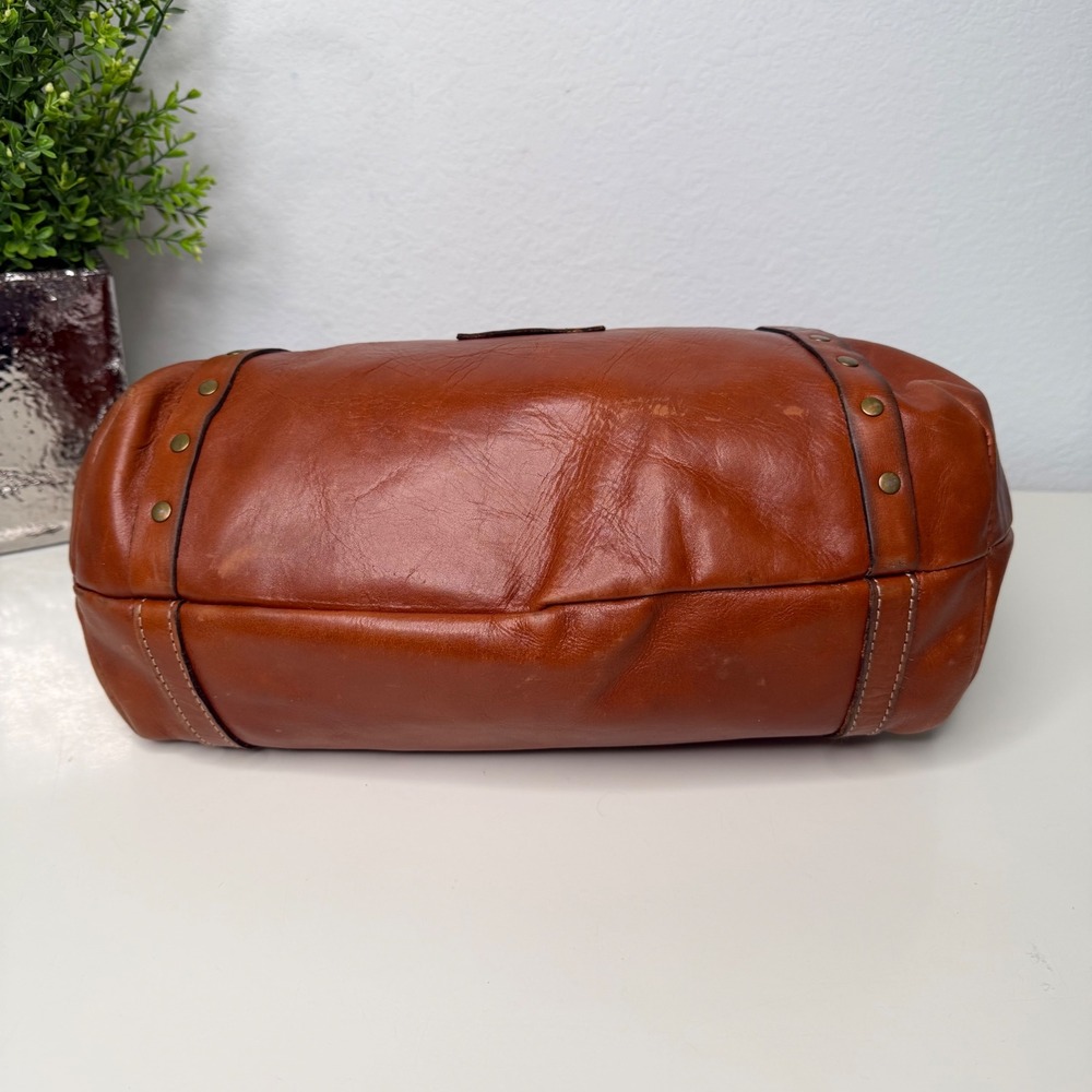 Patricia Nash Benvenuto Tote Bag Cognac Leather Studded Brass Heritage Academia - Picture 3 of 16